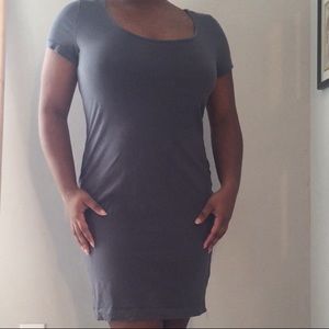 T-shirt body-con dress